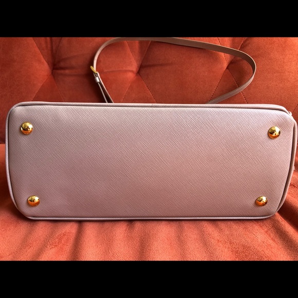Prada Saffiano Cammeo Tote - Medium - Picture 5 of 9